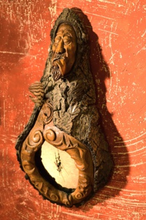 La Hora de la LoCura. Obra de José Ruiz Sánchez, nombre artístico El Mago de Boj. Foto de Pilar Catalán Fdez. La Hora de la LoCura. Obra de José Ruiz Sánchez, nombre artístico El Mago de Boj. Foto de Pilar Catalán Fdez.
